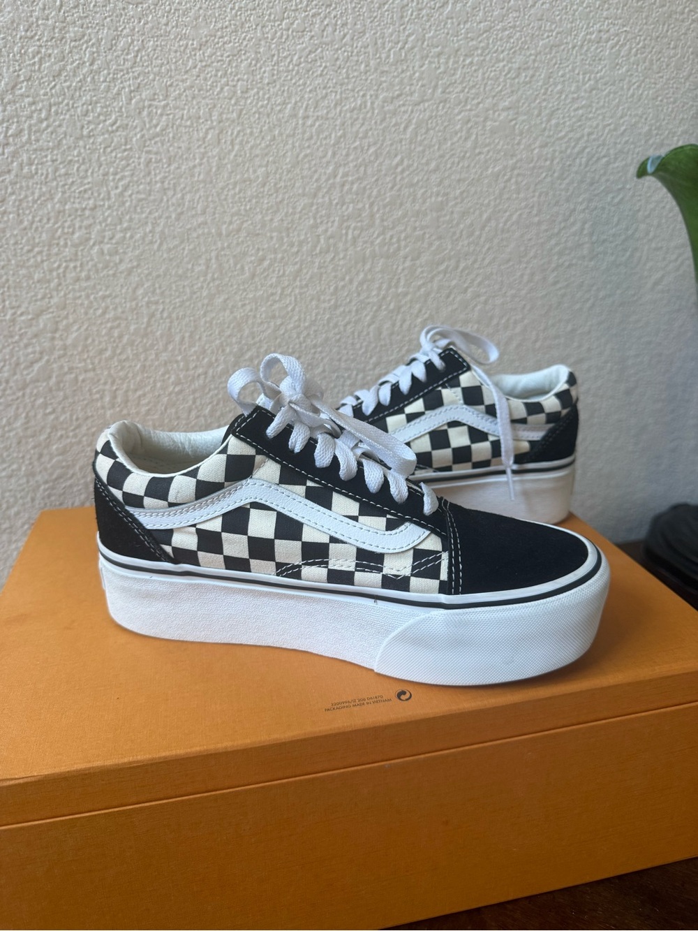 Vans Old Skool Stackform Checkerboard Platform Sneakers Women’s 5.5 Men’s 4 EUC - Picture 7 of 12